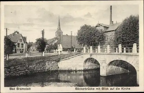 Ak Bad Bramstedt in Holstein, Bäckerbrücke, Kirche