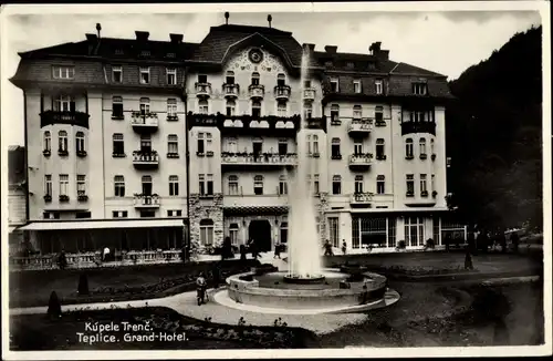 Ak Trenčianske Teplice Trentschin Teplitz Slowakei, Grand Hotel, Kupele