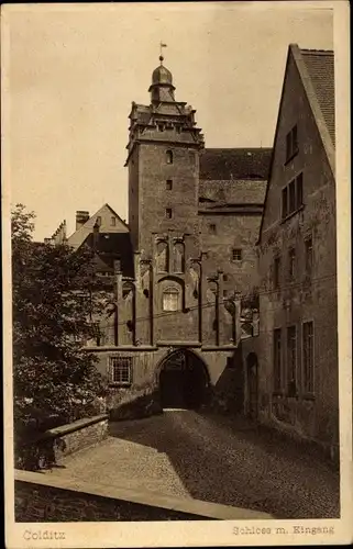 Ak Colditz in Sachsen, Schloss mit Eingang