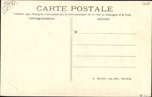 Ak Chevreuse Yvelines, Ruines du Chateau de la Madeleine, Cour des Communs