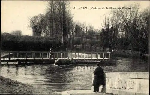 Ak Caen Calvados, L'Abreuvoir du Champ de Courses