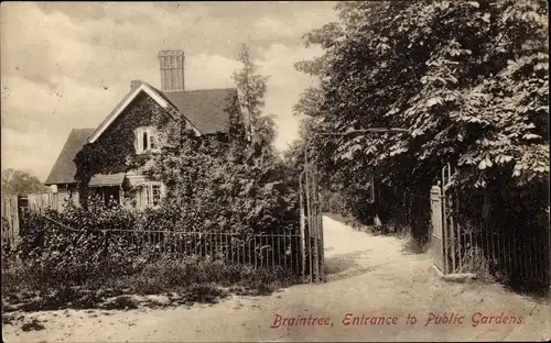 Ak Braintree East England, Entrance to Public Gardens