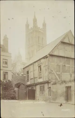 Ak Gloucester South West England, The Cathedral Church of The Holy and Indivisible Trinity