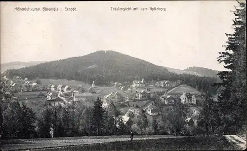 Ak Bärenfels Altenberg im Erzgebirge, Totale mit dem Spitzberg