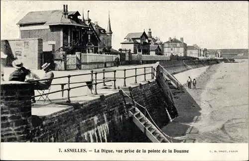 Ak Asnelles Calvados, la Digue, Vue prise  de la pointe de le Douane