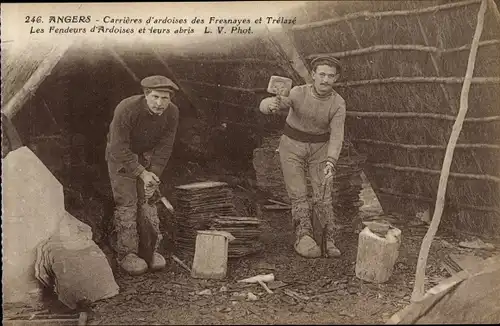 Ak Trelaze Maine et Loire, Carrieres d'ardoises de la Grande Maison, Les Fenduers d'Ardoises