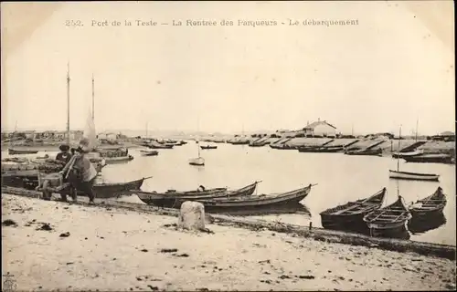 Ak La Teste de Buch Gironde, Port, La Rentree de Parqueurs, Le Debarquement