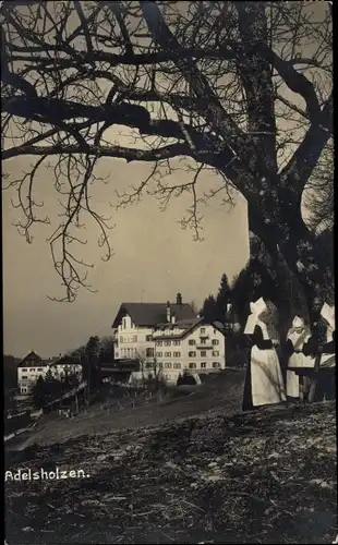 Ak Adelholzen Siegsdorf in Oberbayern, Teilansicht, Nonnen