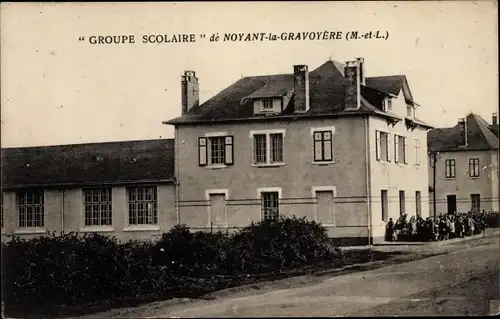 Ak Noyant la Gravoyère Maine et Loire, Groupe Scolaire