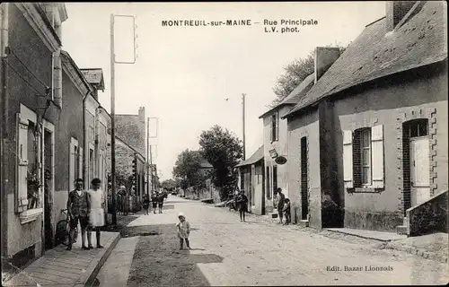 Ak Montreuil sur Maine Maine-et-Loire, Rue Principale