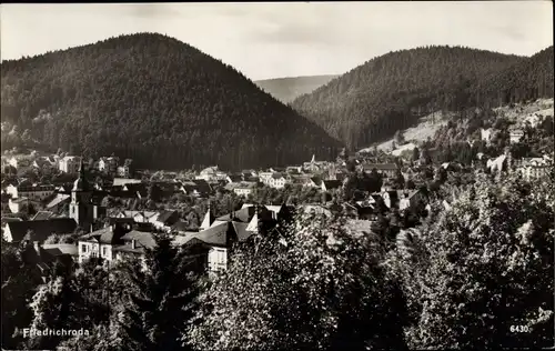 Ak Friedrichroda im Thüringer Wald, Gesamtansicht