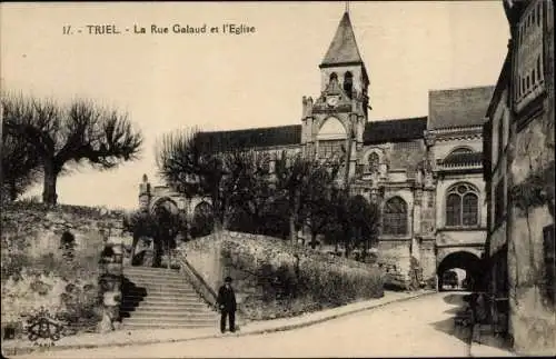 Ak Triel Yvelines, La Rue Galaud et l'Eglise