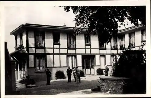 Ak Rambouillet Yvelines, Le Refuge des Cheminots