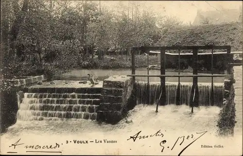 Ak Voulx Seine et Marne, Les Vannes