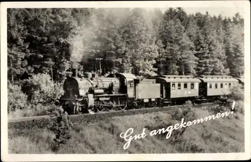 Ak Deutsche Eisenbahn am Vorbeifahren, Waldpartie