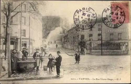 Ak Vanves Hauts de Seine, La Rue Victor Hugo