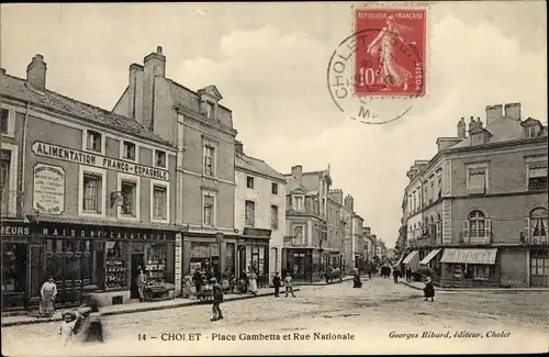 Ak Cholet Maine et Loire, Place Gambetta et Rue Nationale