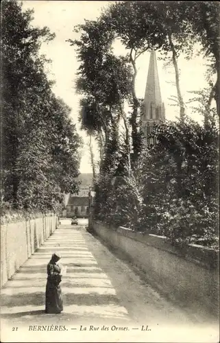 Ak Bernieres sur Mer Calvados, La Rue des Ormes