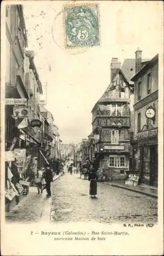 Ak Bayeux Calvados, Rue Saint Martin, ancienne Maison de bois