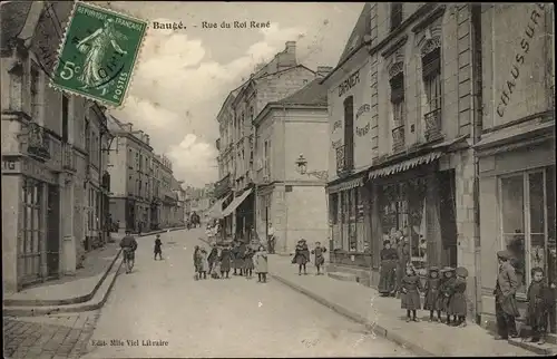 Ak Baugé Maine et Loire, Rue du Roi Rene