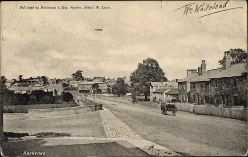 Ak Aberford Yorkshire and the Humber, Street View