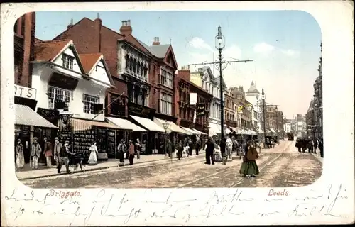 Ak Leeds Yorkshire England, Briggate, Shops
