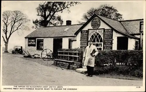 Ak Gretna Green Schottland, The famous old Blacksmiths Shop