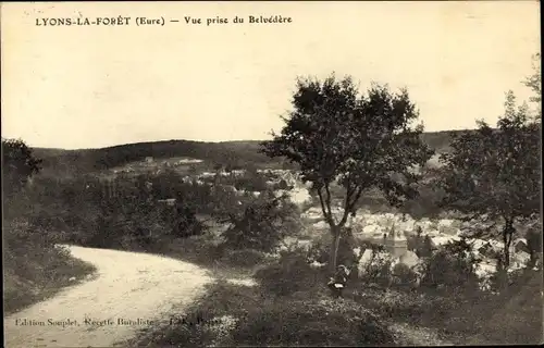 Ak Lyons la Forêt Eure, Vue prise du Belvedere