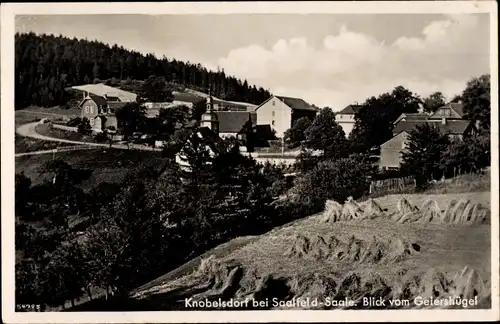 Ak Knobelsdorf Saalfeld Thüringen, Blick v. Geiershügel, Gasthaus z. Kastanienbaum, H. Thomae