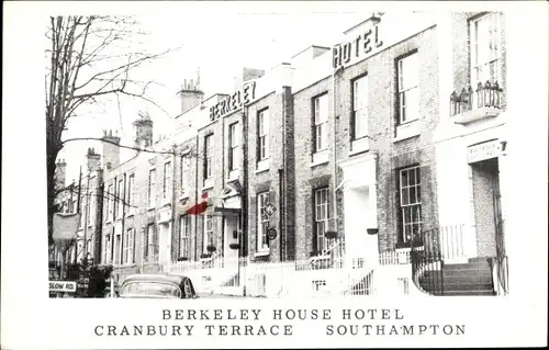 Ak Southampton South East England, Berkeley House Hotel, Cranbury Terrace