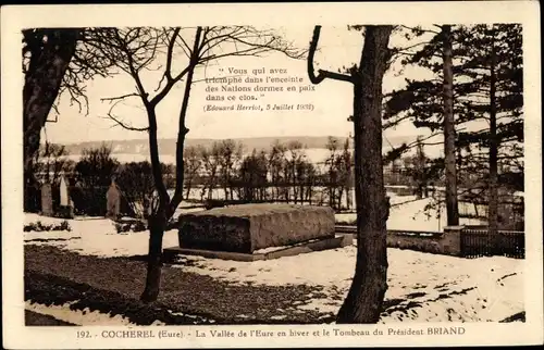 Ak Cocherel Eure, La Vallee de l'Eure en hiver et la Tombeau de President Briand
