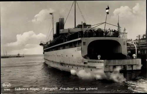 Ak Sassnitz auf der Insel Rügen, Fährschiff Preußen in See gehend