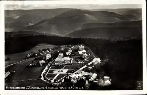 Ak Masserberg im Thüringer Schiefergebirge, Fliegeraufnahme von der Ortschaft, Klinke & Co. 11404