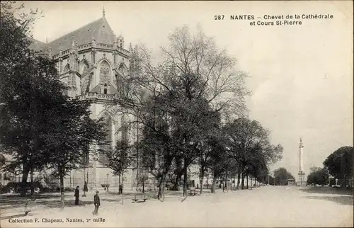 Ak Nantes Loire Atlantique, Chevet de la Cathedrale et Cours Saint Pierre