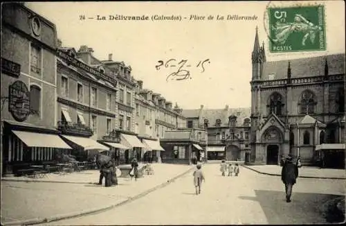 Ak La Delivrande Calvados, Place de La Delivrande