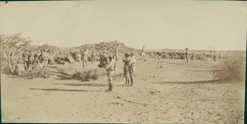 Foto Keetmanshoop Namibia, DSWA, Mitglieder der Kolonialen Schutztruppe, Übung d Gebirgsgeschützen