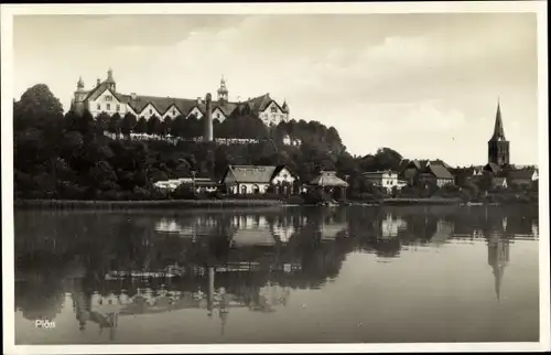 Ak Plön in Holstein, Stadt vom Wasser gesehen