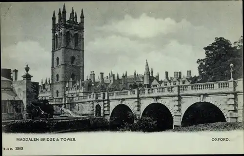 Ak Oxford South East England, Magdalen Bridge and Tower
