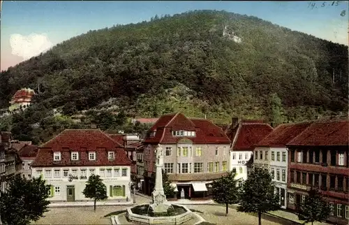 Ak Suhl in Thüringen, Marktplatz mit Domberg