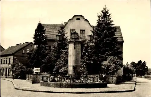 Ak Großräschen in der Niederlausitz, Bergmannsbrunnen