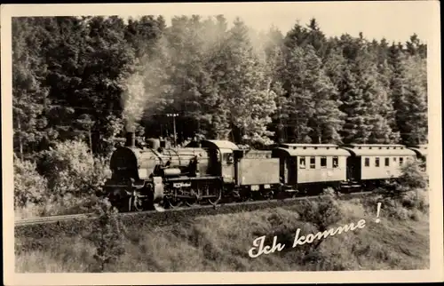 Ak Deutsche Lokomotive mit Eisenbahn am vorbeifahren