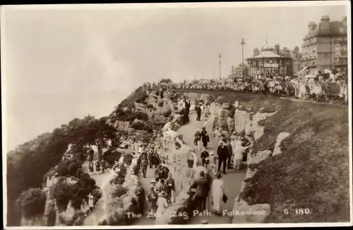 Ak Folkestone Kent South East England, The Zig Zag Path