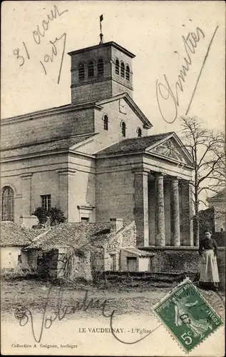 Ak Vaudelnay Maine et Loire, L'Eglise