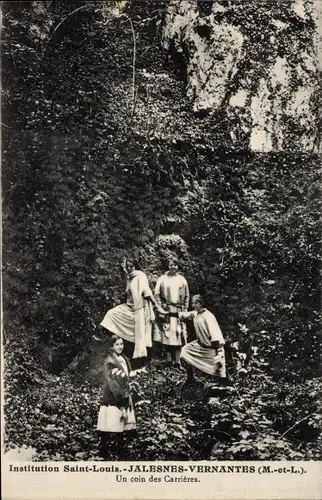 Ak Vernantes Maine et Loire, Institution Saint Louis, Un coin des Carrieres