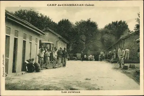 Ak Chambaran Isere, Camp, Les cuisines