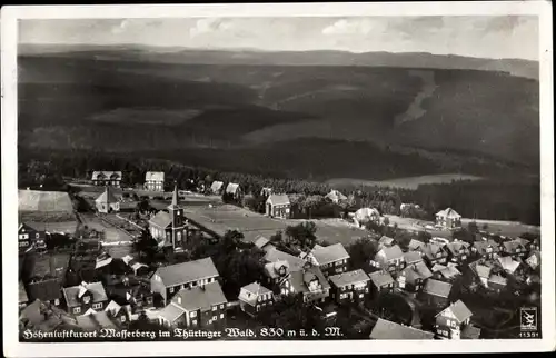 Ak Masserberg in Thüringen, Fliegeraufnahme vom Ort, Klinke 11391