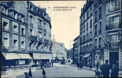 Ak Suresnes Hauts de Seine, La Place Henri IV