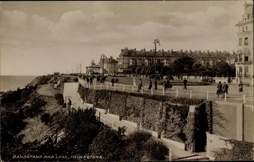 Ak Folkestone Kent South East England, Bandstand and Leas