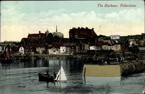 Ak Folkestone Kent South East England, Harbour, Blick auf den Ort