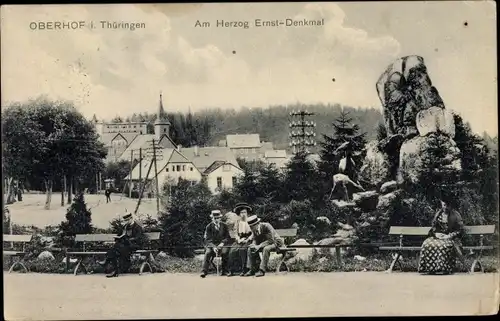 Ak Oberhof im Thüringer Wald, Am Herzog Ernst Denkmal